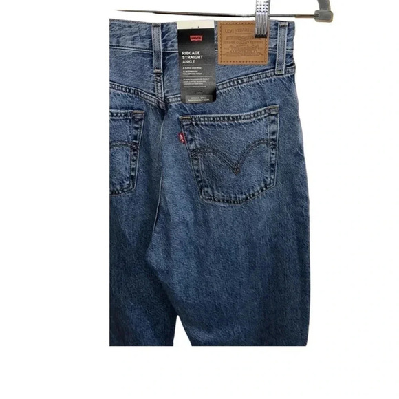 Levi's Ribcage Straight Ankle Medium Wash Size 28x27 - Picture 7 of 9